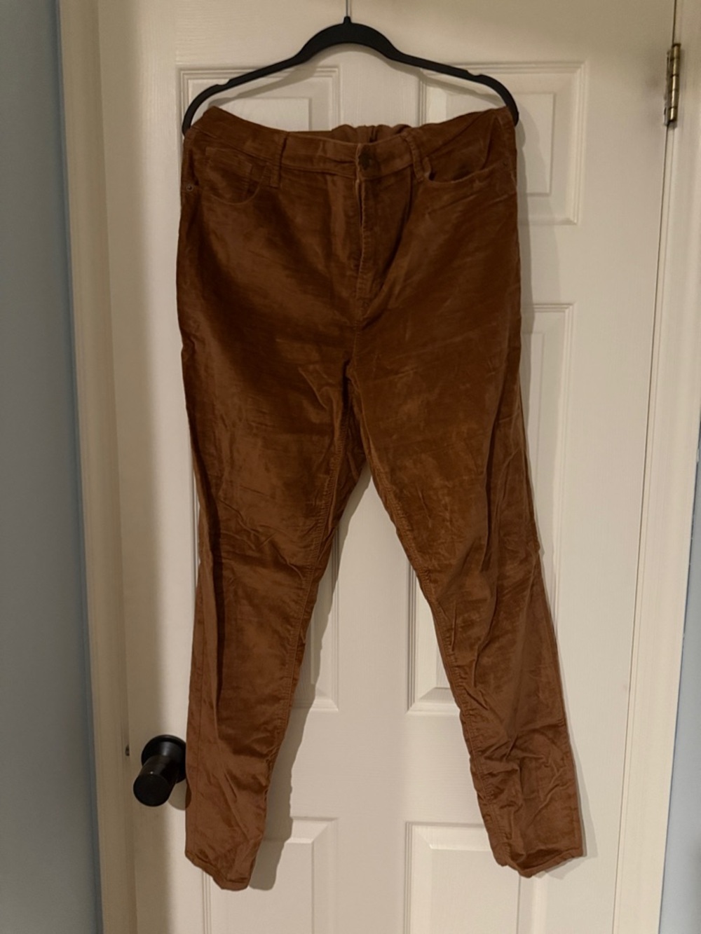 Old Navy Rockstar Super Skinny Corduroy Pants in Brown